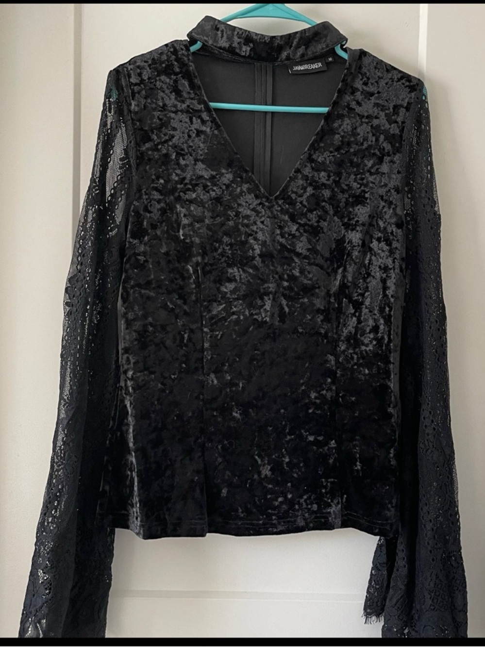 NWOT Jawbreaker Velvet Top With Lace Bell Sleeves - Picture 2 of 7